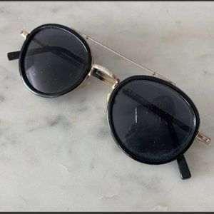 Black Aviator Style Sunglasses